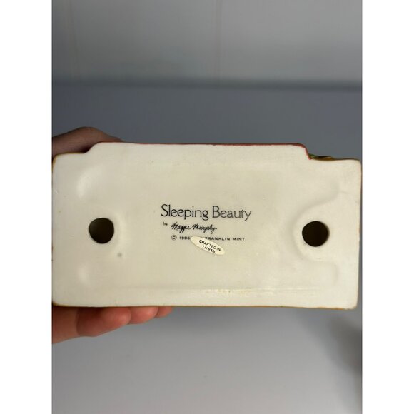 VTG 1988 Franklin Mint "Sleeping Beauty" 4" Porcelain Figurine by Maggie Murphy - Picture 4 of 7